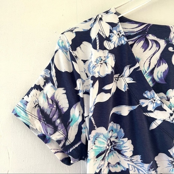 Soft Surroundings Shapely Anywhere Dress in Blue Floral  Small Petite - Picture 4 of 13